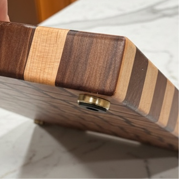 3D Basketweave End-Grain Cutting Board - Walnut & Maple